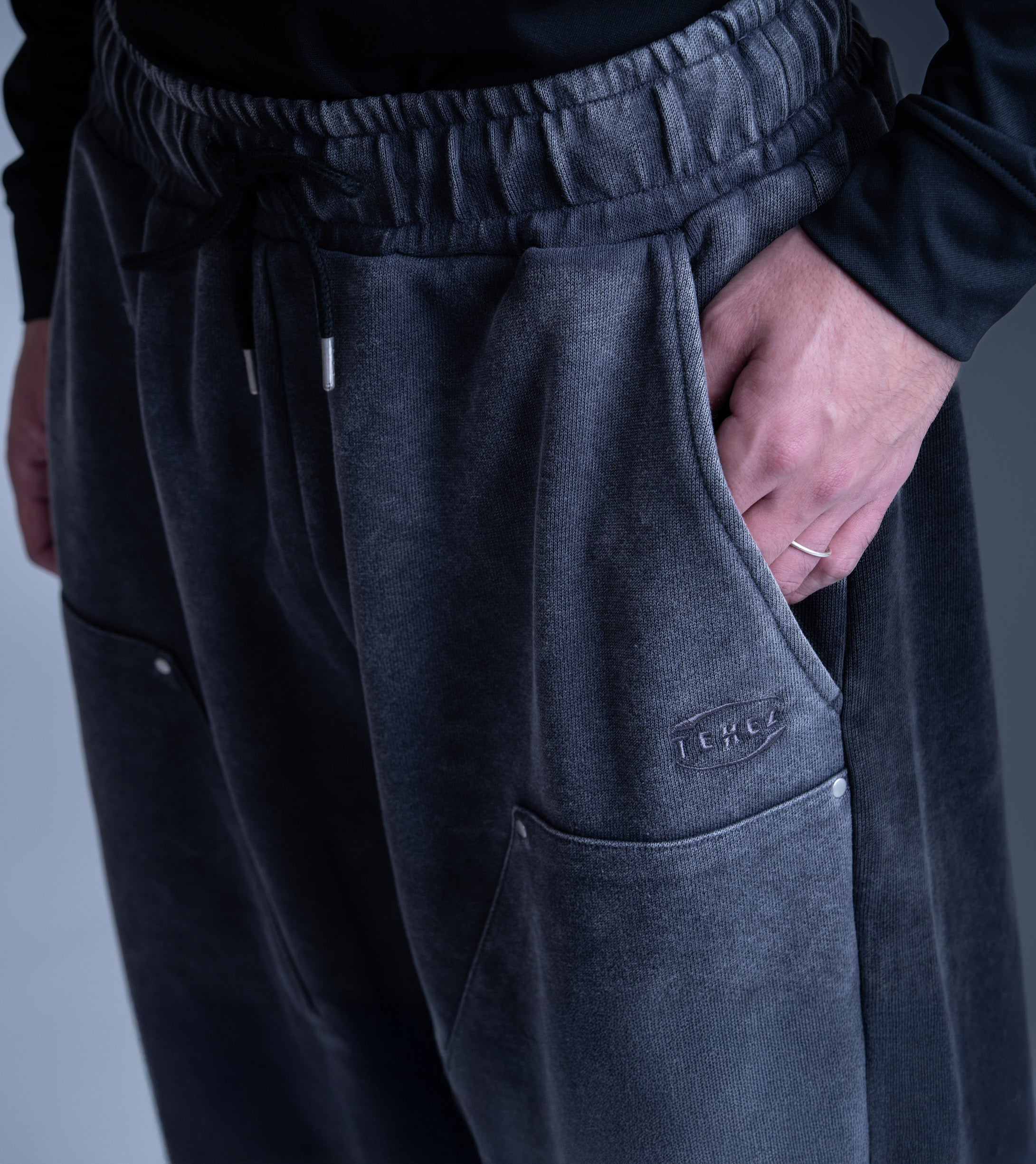 ダブルニースゥエットパンツ ユニセックス 0105.DOUBLE KNEE SWEAT