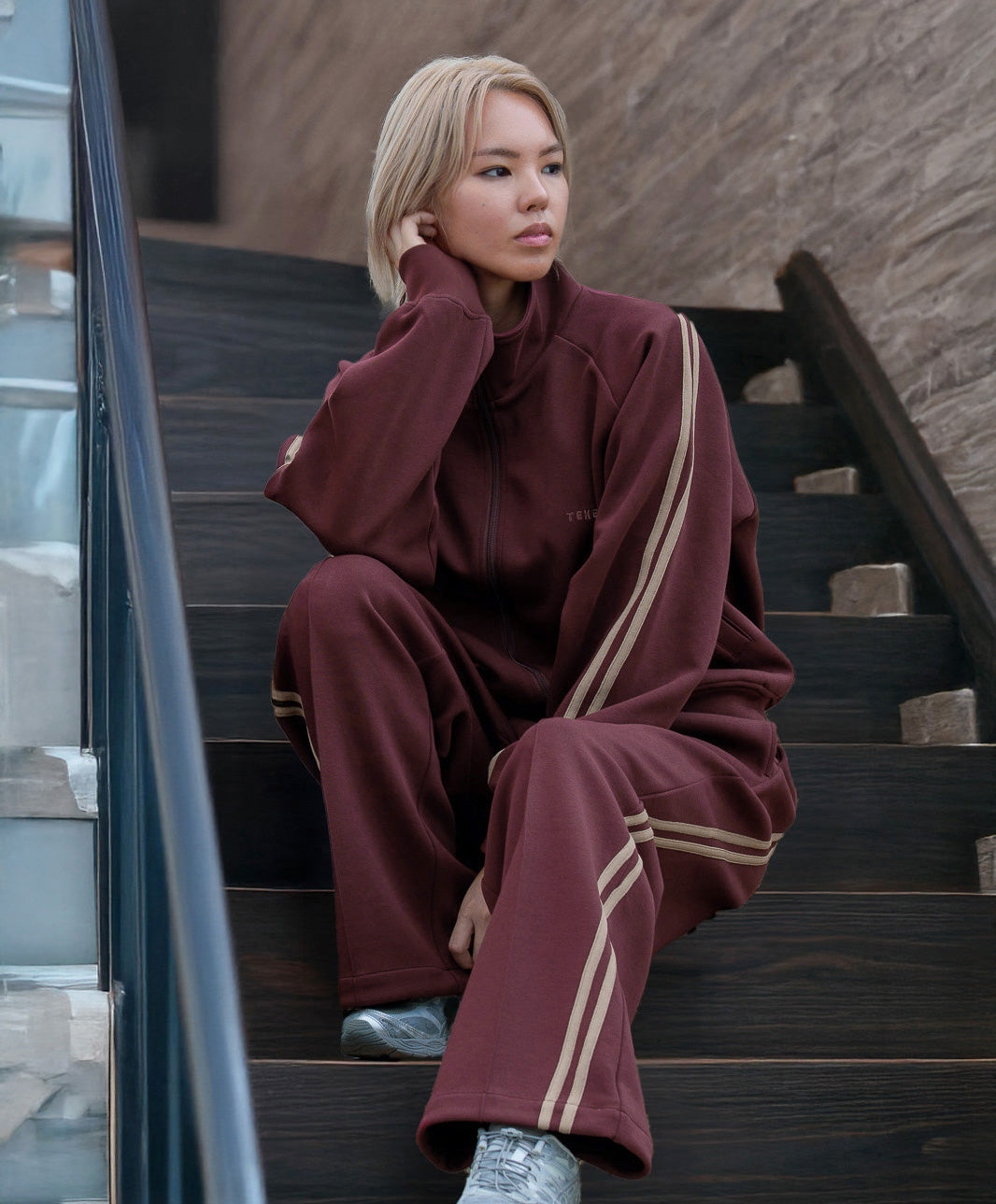 0141. Track Jacket Two Stripes (エンジ)