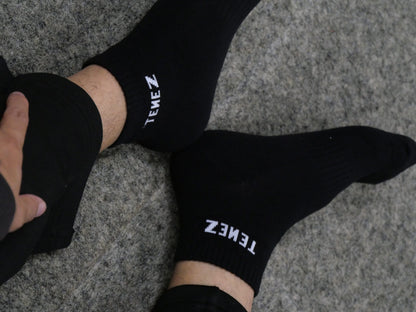 0068. Ankle Socks "TENEZ"
