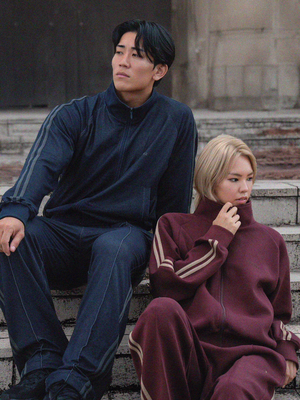 0143. TENEZ Track Pants Two Stripes (エンジ)